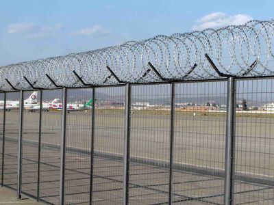 机场护栏网