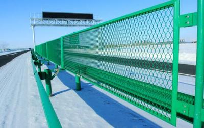 高速公路护栏网